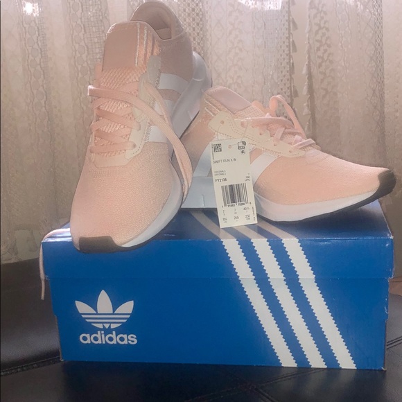 Sunny Sneakers - Light Pink main image 0